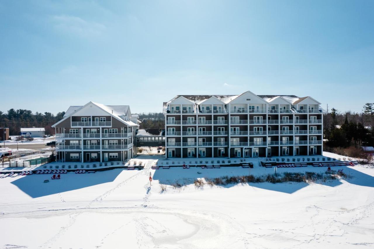 Cherry Tree Inn & Suites Traverse City Exteriér fotografie