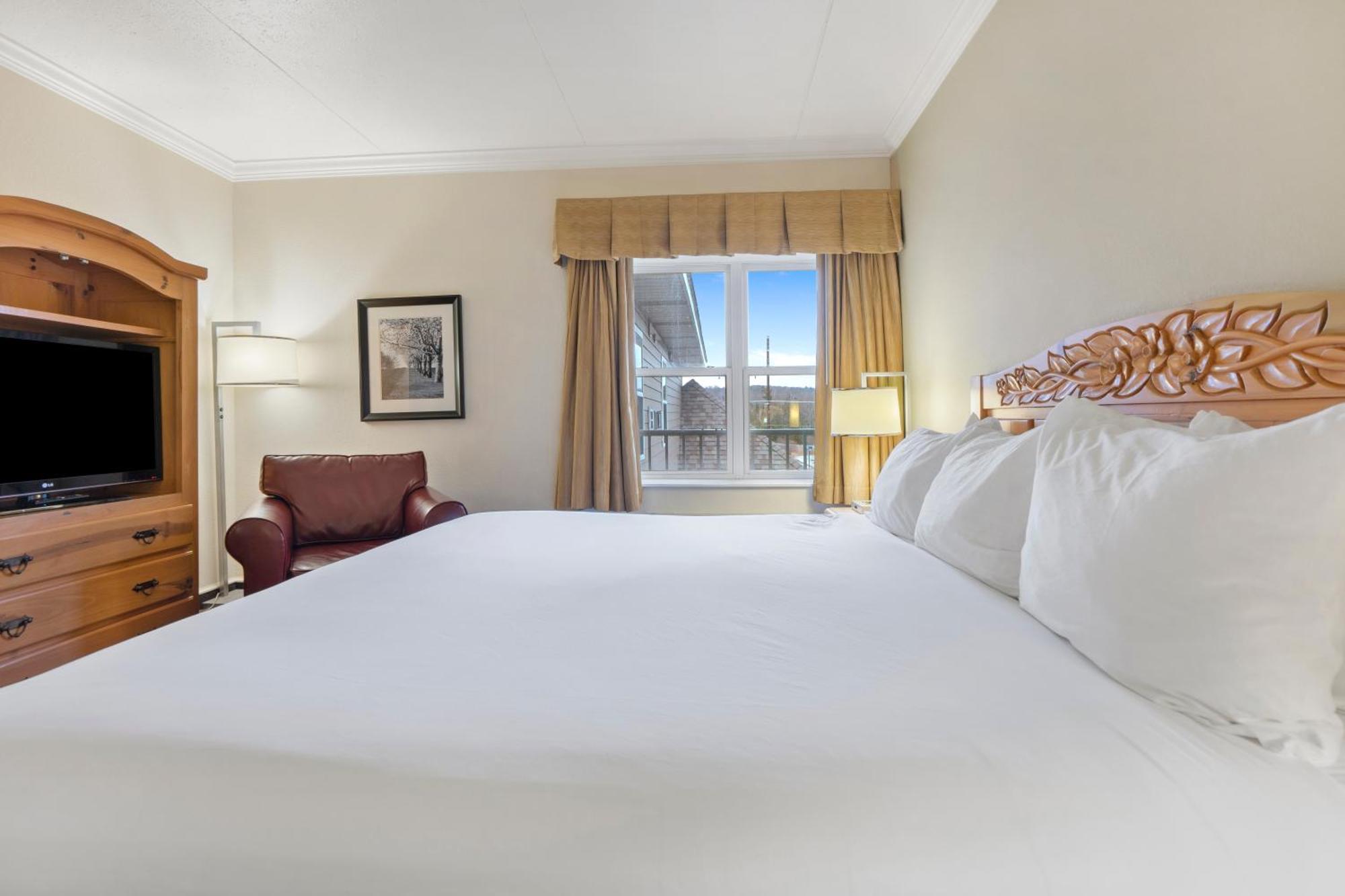 Cherry Tree Inn & Suites Traverse City Exteriér fotografie