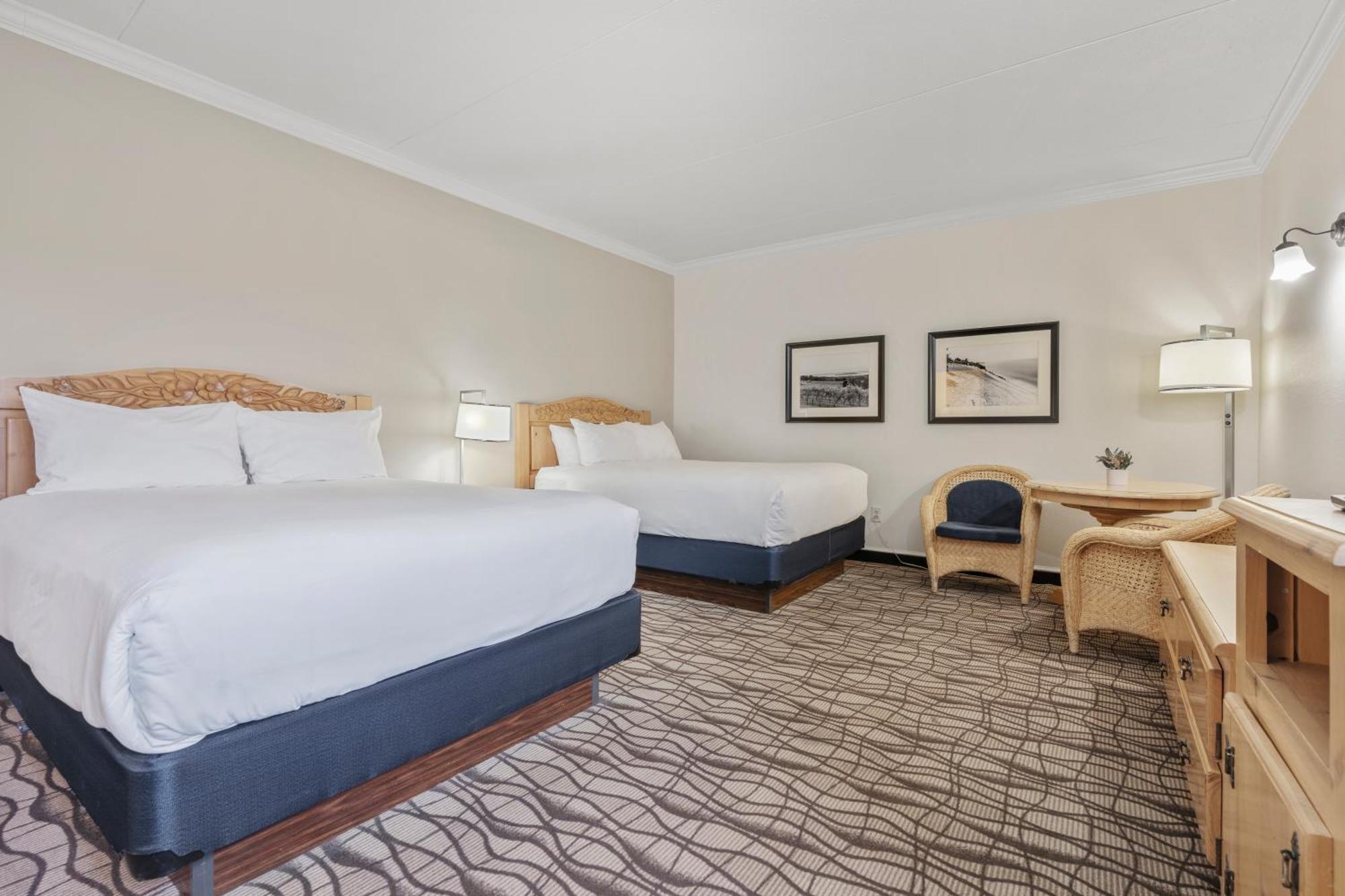 Cherry Tree Inn & Suites Traverse City Exteriér fotografie